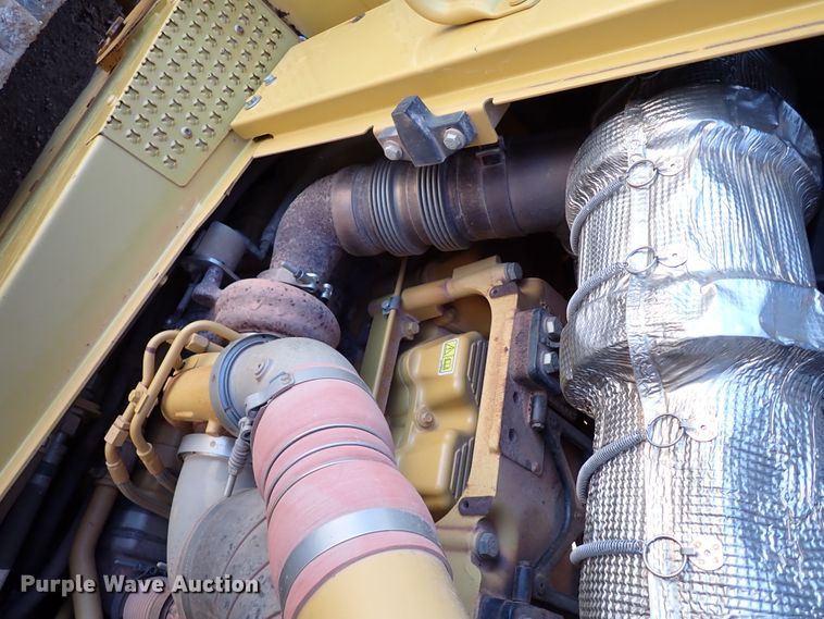 image for item DK3630 2012 Caterpillar D8T  dozer