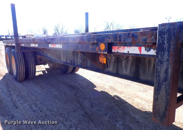 image for item DK3631 1989 Kayln  flatbed trailer
