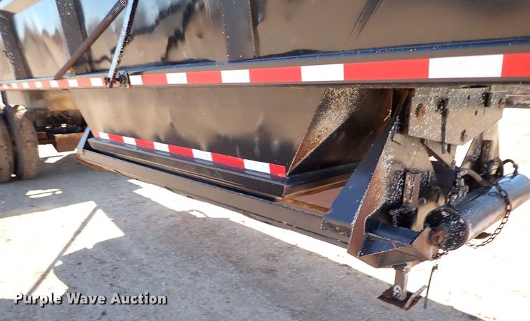 image for item DK3632 2004 Corn Belt S-4002  bottom dump trailer