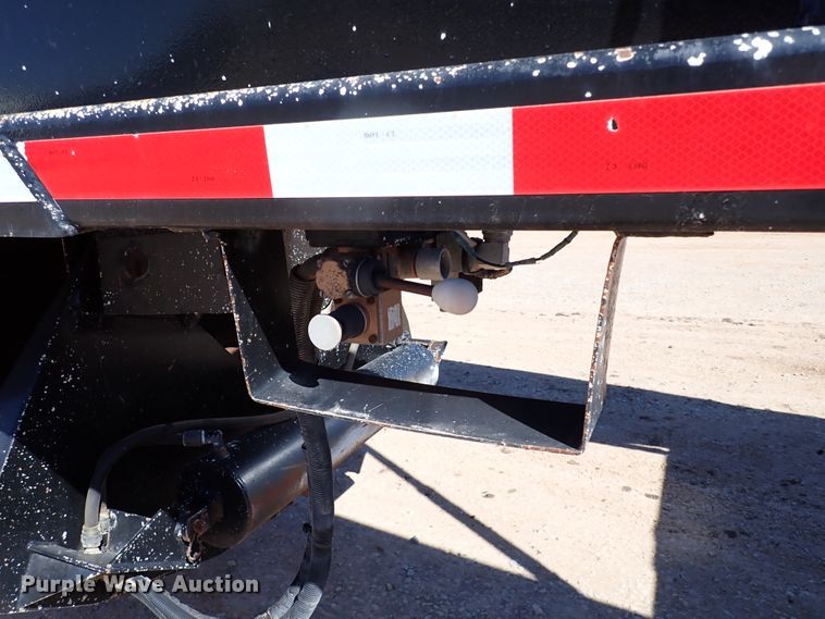 image for item DK3632 2004 Corn Belt S-4002  bottom dump trailer