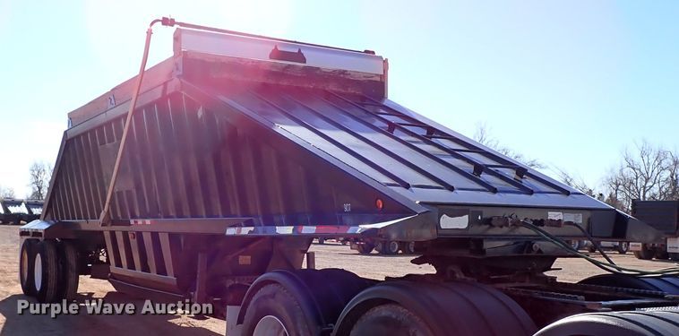 image for item DK3633 2011 CTS BDT-40  bottom dump trailer
