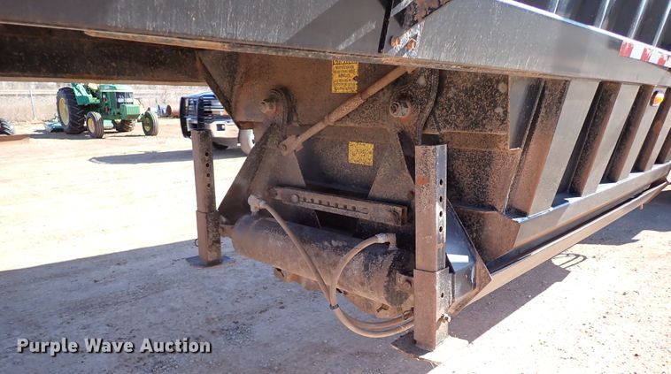 image for item DK3633 2011 CTS BDT-40  bottom dump trailer