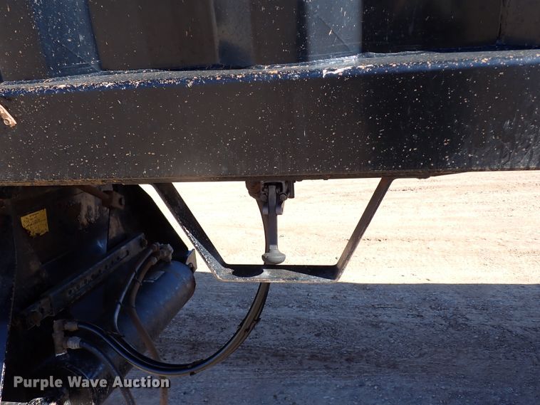 image for item DK3633 2011 CTS BDT-40  bottom dump trailer