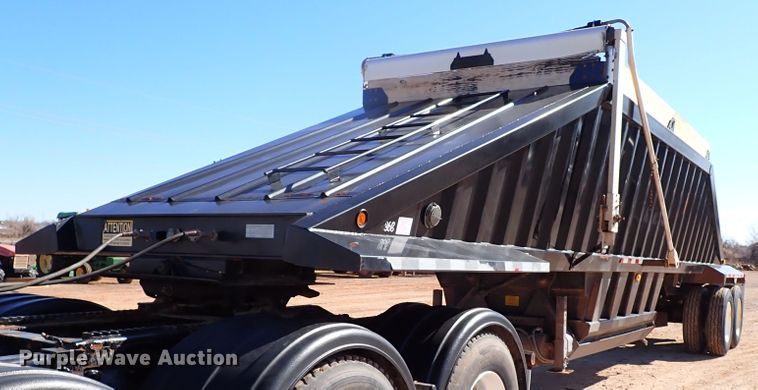 image for item DK3634 2011 CTS BDT-40  bottom dump trailer