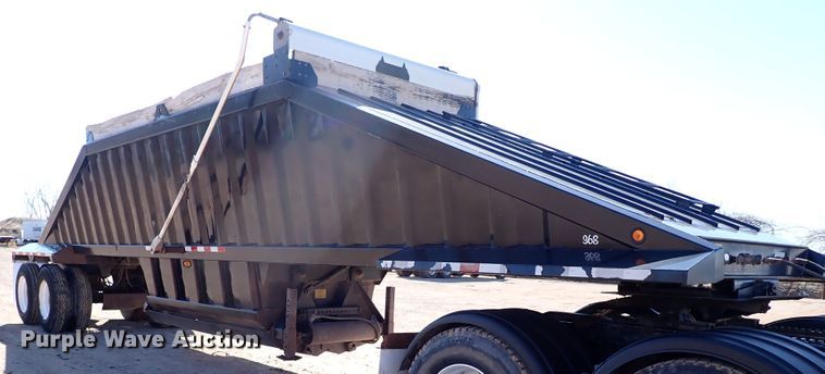 image for item DK3634 2011 CTS BDT-40  bottom dump trailer