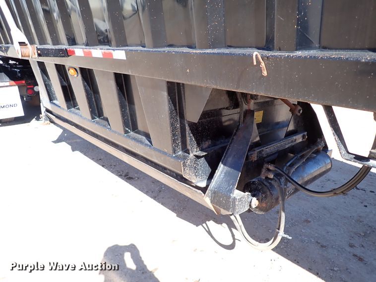 image for item DK3634 2011 CTS BDT-40  bottom dump trailer