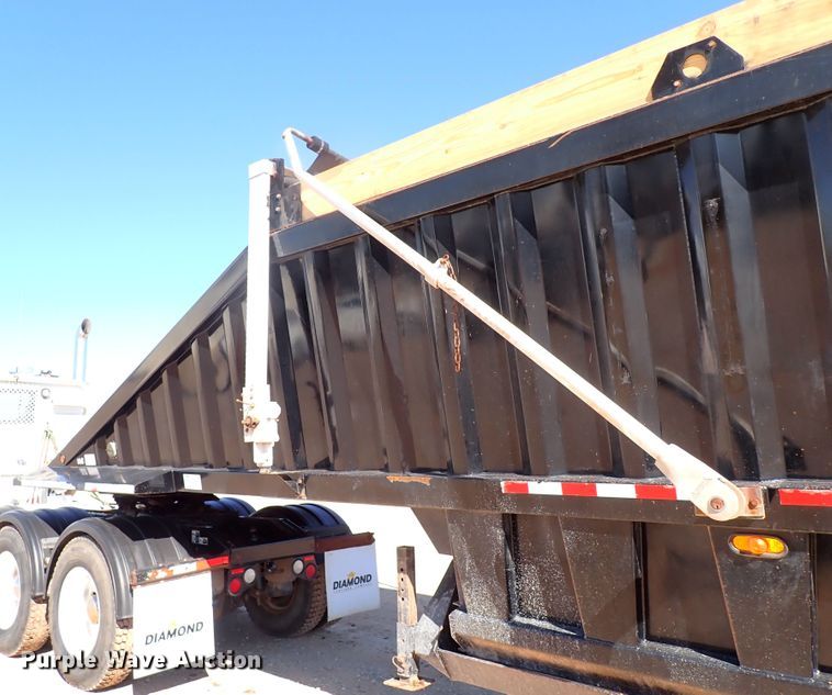 image for item DK3634 2011 CTS BDT-40  bottom dump trailer