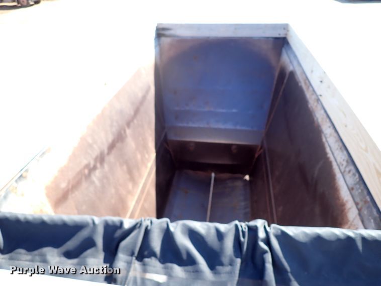 image for item DK3634 2011 CTS BDT-40  bottom dump trailer