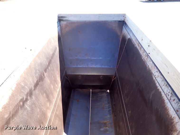 image for item DK3634 2011 CTS BDT-40  bottom dump trailer