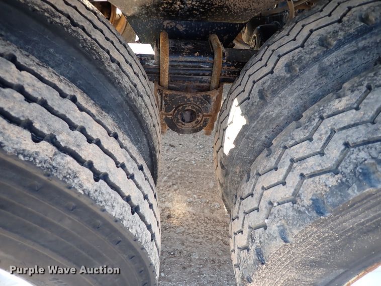 image for item DK3634 2011 CTS BDT-40  bottom dump trailer