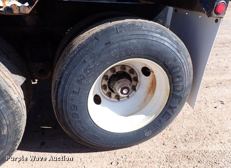 image for item DK3634 2011 CTS BDT-40  bottom dump trailer