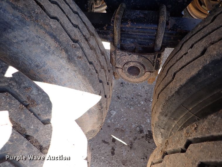 image for item DK3634 2011 CTS BDT-40  bottom dump trailer