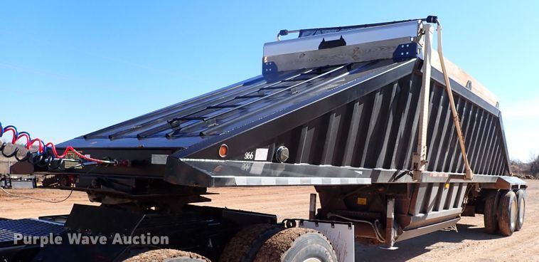 image for item DK3635 2011 CTS BDT-40  bottom dump trailer