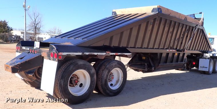image for item DK3635 2011 CTS BDT-40  bottom dump trailer