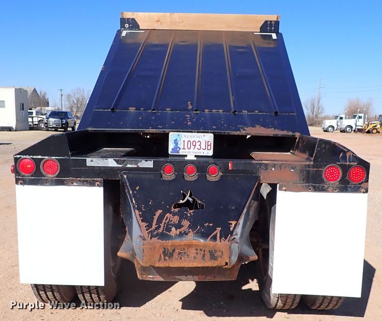 image for item DK3635 2011 CTS BDT-40  bottom dump trailer