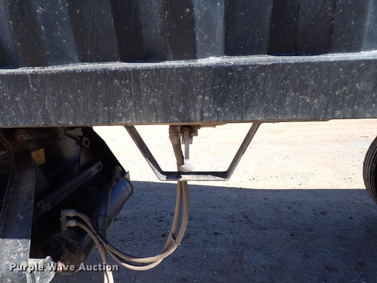 image for item DK3635 2011 CTS BDT-40  bottom dump trailer