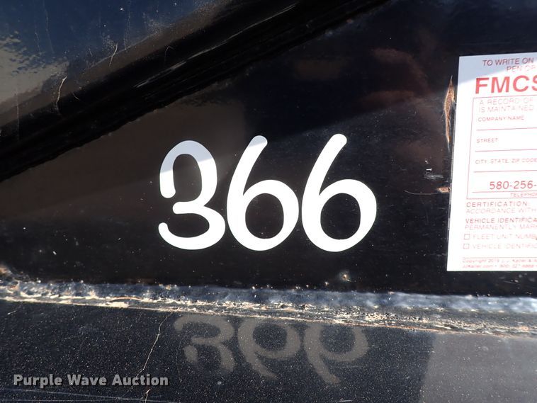 image for item DK3635 2011 CTS BDT-40  bottom dump trailer