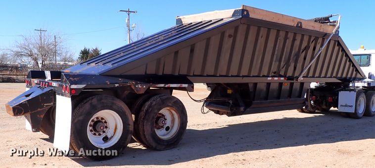 image for item DK3636 2011 CTS BDT-40  bottom dump trailer