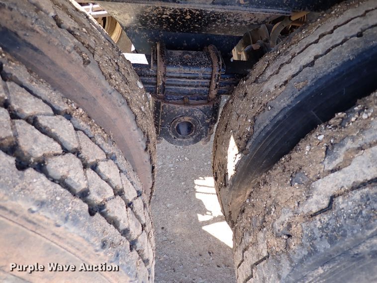 image for item DK3636 2011 CTS BDT-40  bottom dump trailer