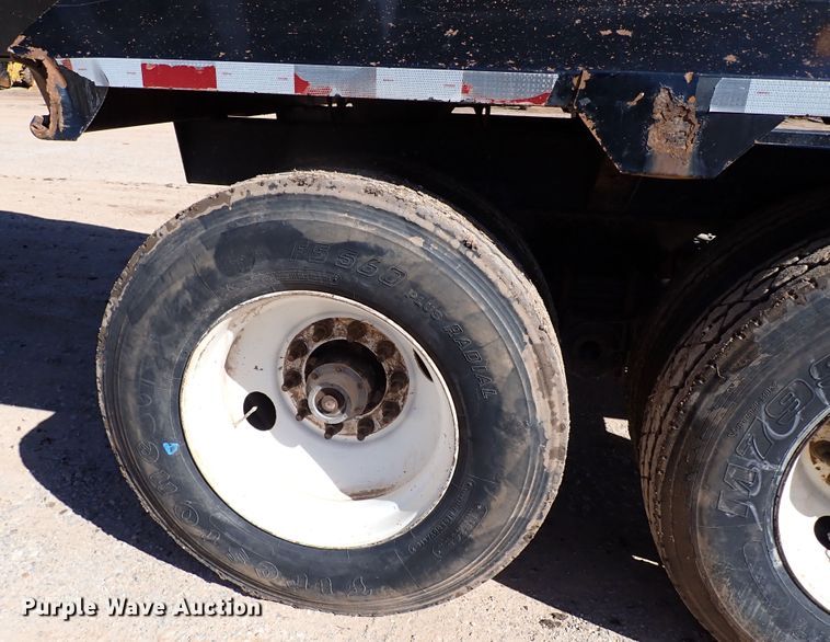 image for item DK3636 2011 CTS BDT-40  bottom dump trailer