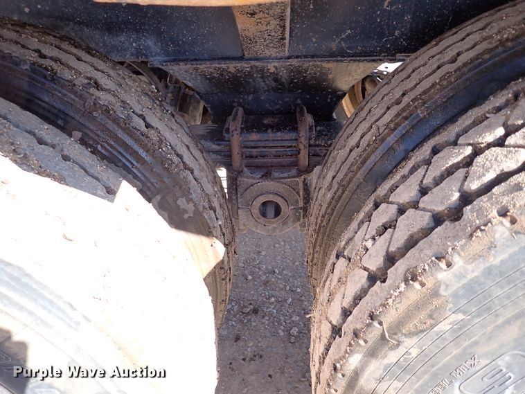 image for item DK3636 2011 CTS BDT-40  bottom dump trailer