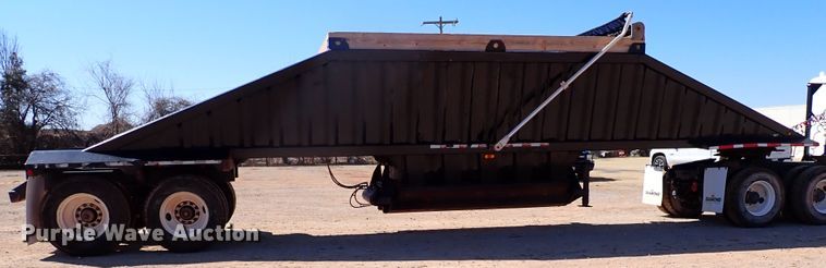 image for item DK3637 2011 CTS BDT-40  bottom dump trailer
