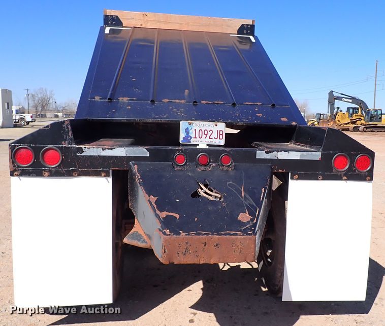 image for item DK3637 2011 CTS BDT-40  bottom dump trailer