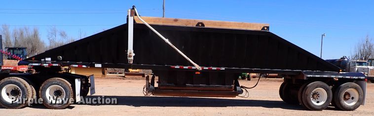 image for item DK3637 2011 CTS BDT-40  bottom dump trailer