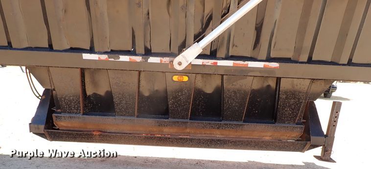 image for item DK3637 2011 CTS BDT-40  bottom dump trailer