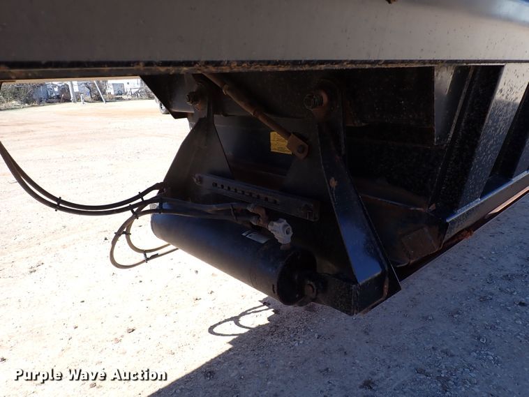 image for item DK3637 2011 CTS BDT-40  bottom dump trailer