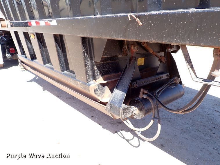 image for item DK3637 2011 CTS BDT-40  bottom dump trailer