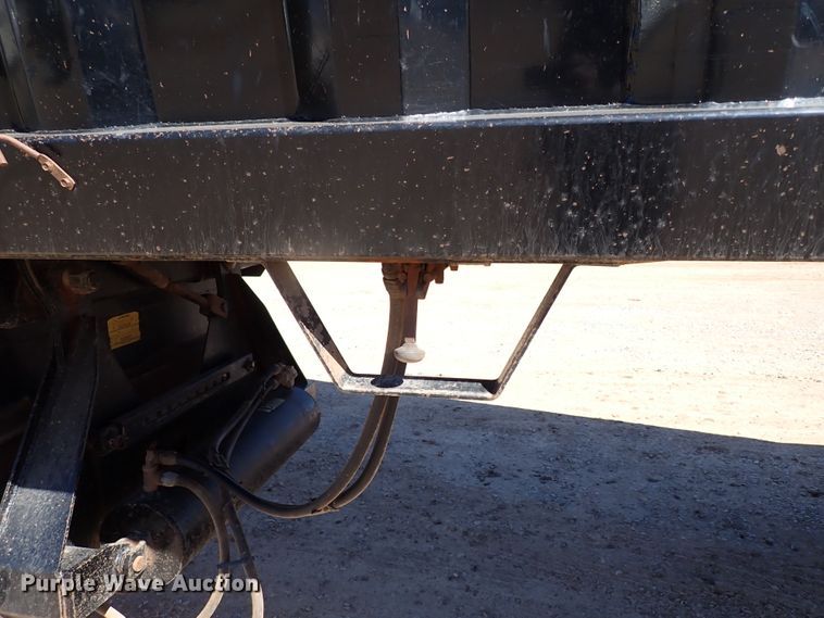 image for item DK3637 2011 CTS BDT-40  bottom dump trailer