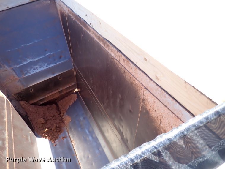 image for item DK3637 2011 CTS BDT-40  bottom dump trailer