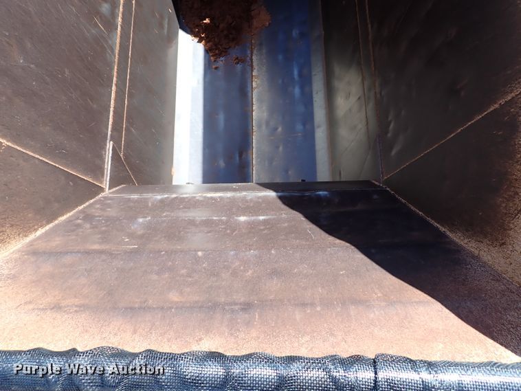 image for item DK3637 2011 CTS BDT-40  bottom dump trailer