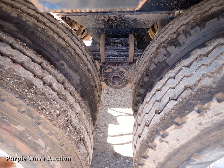 image for item DK3637 2011 CTS BDT-40  bottom dump trailer