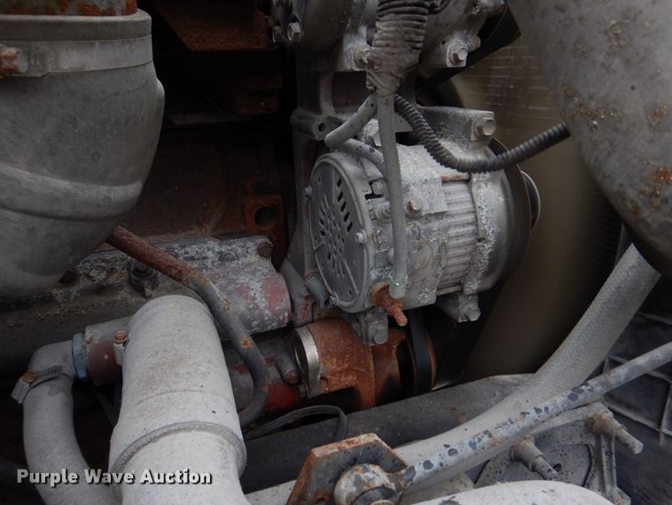 image for item DH8222 2009 International ProStar  semi truck