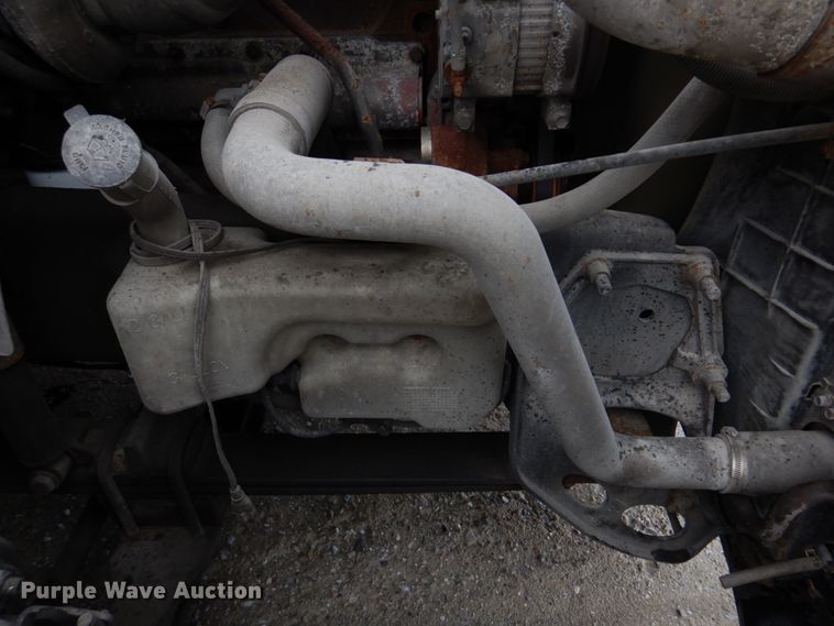 image for item DH8222 2009 International ProStar  semi truck