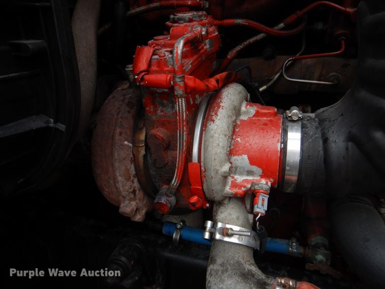 image for item DH8223 2015 Freightliner Cascadia  semi truck