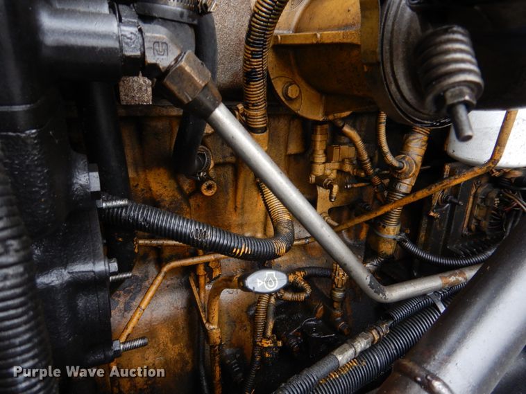 image for item DH8224 2009 Kenworth T660  semi truck