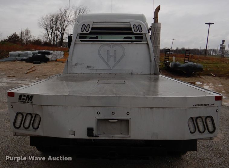 image for item DH8234 2006 Freightliner Business Class M2  flatbed truck