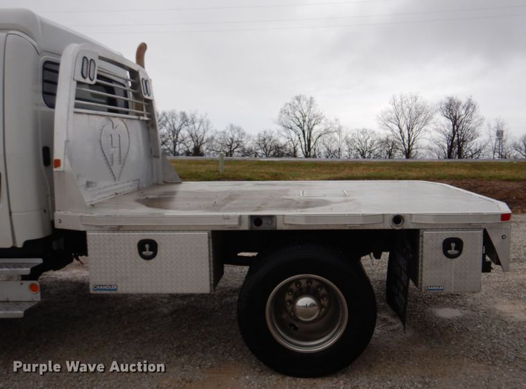 image for item DH8234 2006 Freightliner Business Class M2  flatbed truck