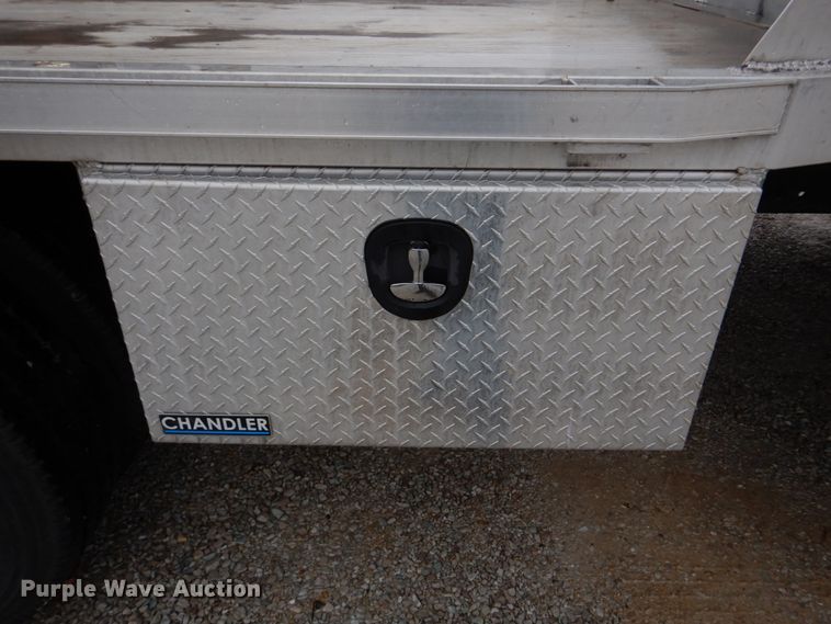 image for item DH8234 2006 Freightliner Business Class M2  flatbed truck