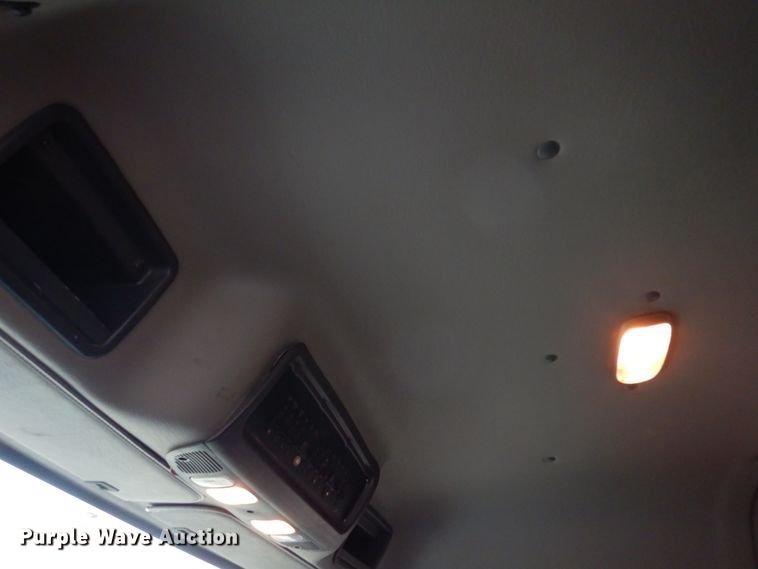 image for item DH8234 2006 Freightliner Business Class M2  flatbed truck