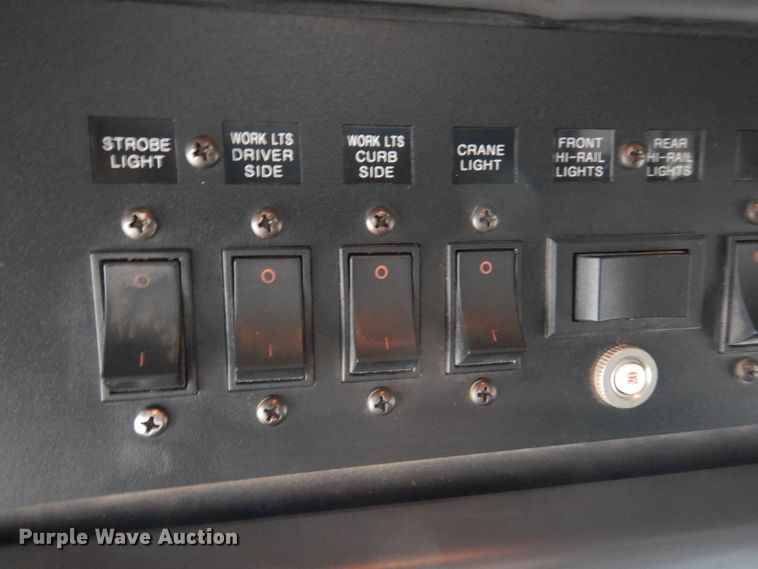 image for item DH8234 2006 Freightliner Business Class M2  flatbed truck