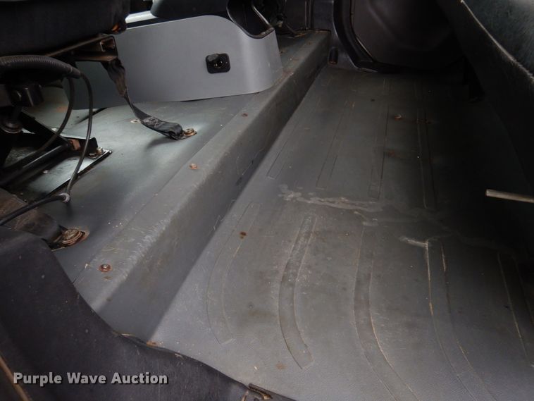 image for item DH8234 2006 Freightliner Business Class M2  flatbed truck