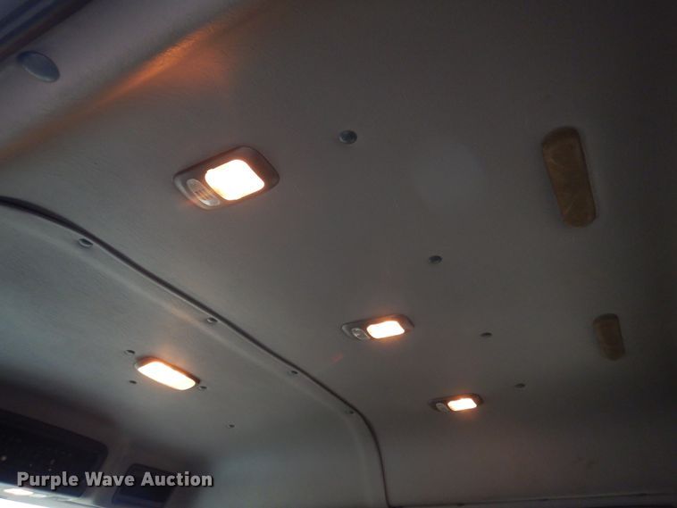 image for item DH8234 2006 Freightliner Business Class M2  flatbed truck