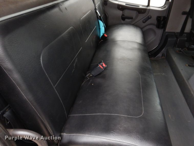 image for item DH8234 2006 Freightliner Business Class M2  flatbed truck