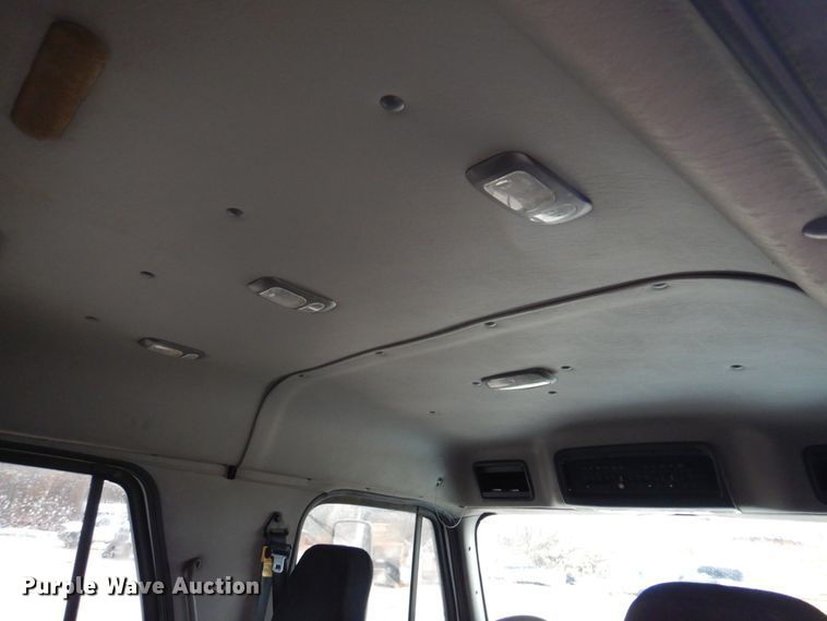 image for item DH8234 2006 Freightliner Business Class M2  flatbed truck