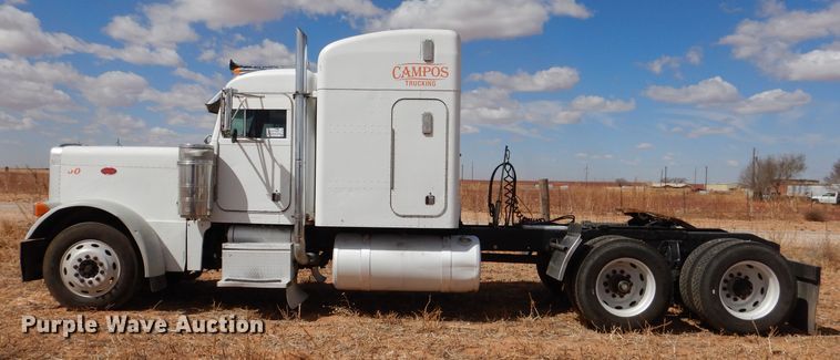 image for item DJ8934 1999 Peterbilt 379  semi truck