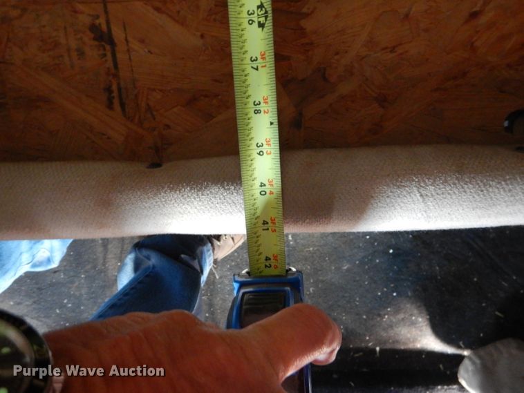 image for item DJ8934 1999 Peterbilt 379  semi truck